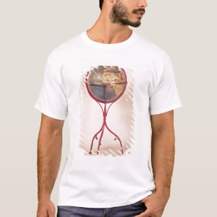 Terrestrische Kugel, den Indischen Ozean zeigend T-Shirt
