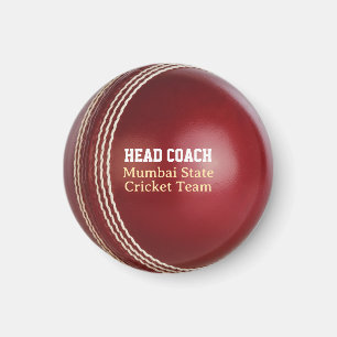 Testen des roten Cricket-Balls mit benutzerdefinie Magnet