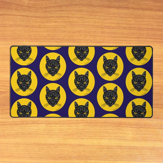Tête de chat noir (Black Cat Face Desk Mat on Desk)