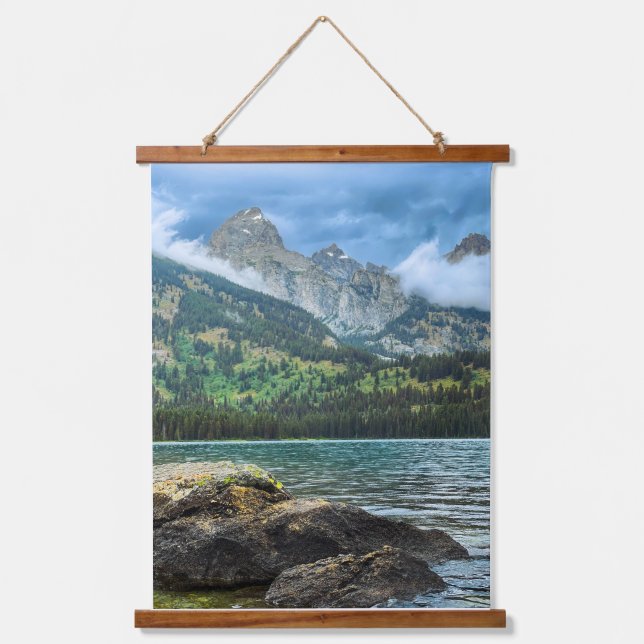 Tetons nach dem Regen Wandteppich Mit Holzrahmen (Vorderseite)