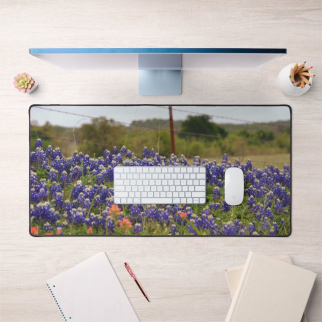 Texas Bluebonnets von einem Landbauernhof Schreibtischunterlage (Büro 1)