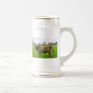 Texas brannte orange Longhorn-Ochsen Bierglas