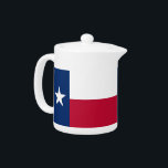 Texas State Flag Teapot<br><div class="desc">Fügen Sie Ihrer Teestunde eine lebendige Touch Texanischer Seele hinzu mit unserem exklusiven Teekessel mit der Flagge von Texas! Dieser Teekessel wurde mit viel Liebe zum Detail gestaltet und ist nicht nur funktional, sondern auch eine Feier des texanischen Erbes und des kulturellen Stolzes. Das kühne Design zeigt stolz das ikonische...</div>