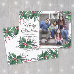 Text 1 Foto Weihnachtsblättern & Berries Feiertagskarte<br><div class="desc">Senden Sie stilvolle fröhliche Grüße und teilen Sie sich ein Lieblingsbild mit einer individuellen Foto Collage Urlaubskarte. Der gesamte Text auf dieser Vorlage lässt sich einfach so anpassen, dass er jeden beliebigen Text enthält, z. B. Frohe Weihnachten, glückliche Feiertage, Frohe Festtage, Neujahrsjubiläen usw. (IMAGE PLACEMENT TIP: Eine einfache Möglichkeit, ein...</div>