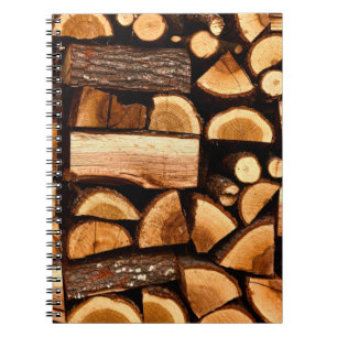 Textur. Pile aus gehacktem Brennholz, Winter Notizblock