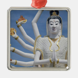 Thailand, Ko Samui (auch Koh Samui). Wat Plai Silbernes Ornament