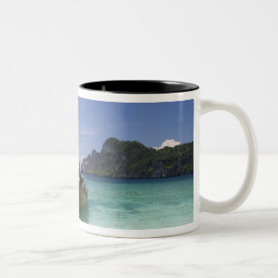 Thailand, Phi Phi Don Insel, Yong Kasem Strand, Zweifarbige Tasse