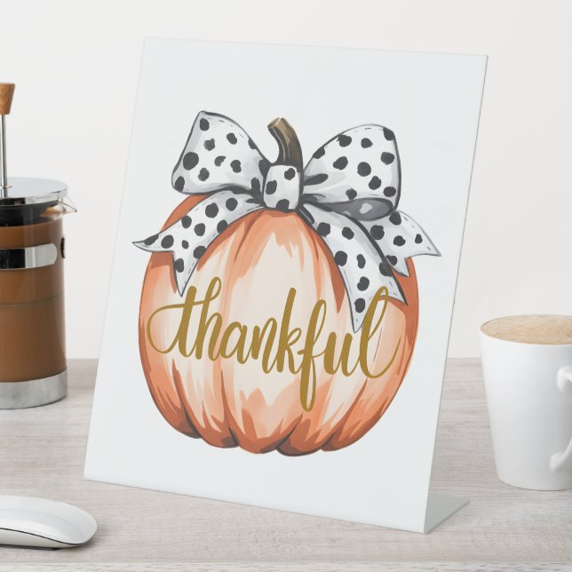 Thankful Pumpkin with Polka Dot Bow  Sockelschild (In Situ)