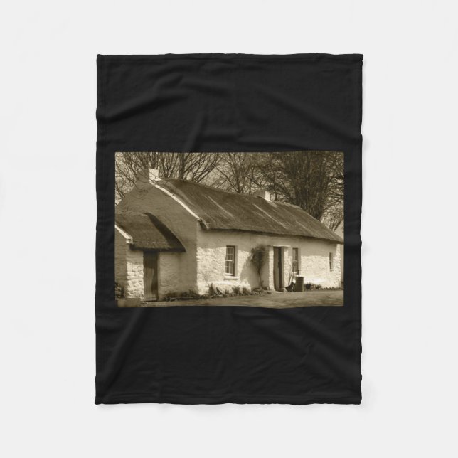 Thatched Hütte Omagh Tint Fleecedecke (Vorderseite)