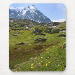 The Alps mountain range - Stunning! Mousepad