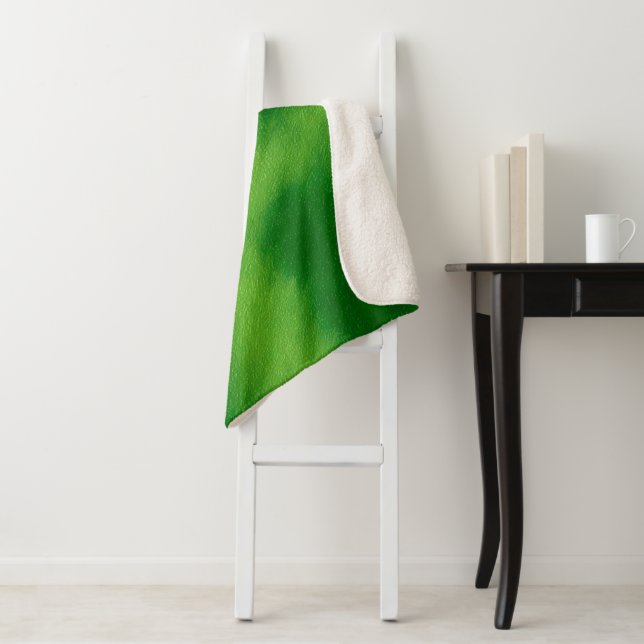 The cross and the green of the forest sherpadecke (Beispiel)