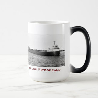 The Edmund Fitzgerald with Crew Names Verwandlungstasse