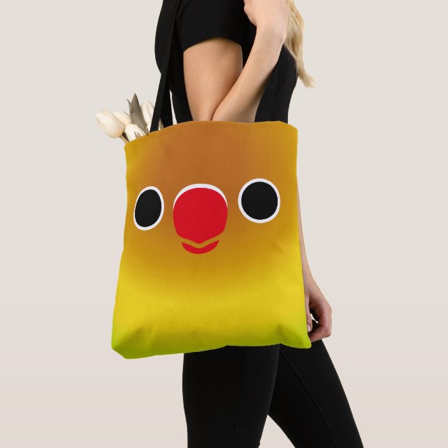 The face of a pastel green masked lovebird tasche (Von Nahem)