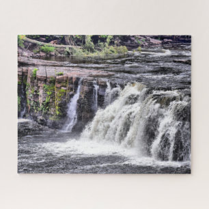 The Force of the Falls - 16x20 - 520 Stk.