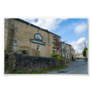 The Fountain Head Inn, Halifax is already in Engli Fotodruck