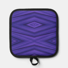  The front shows a purple geometric pattern Topflappen