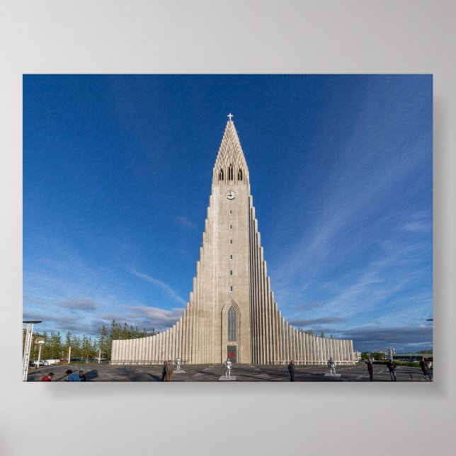 The Hallgrímskirkja church in Reykjavík Poster (Vorne)