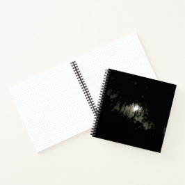 The Haunting Dark Night Bullet Journal Notizbuch