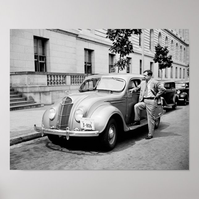 The Kingfish - Huey Long mit seinem Auto - 1935 Poster (Vorne)