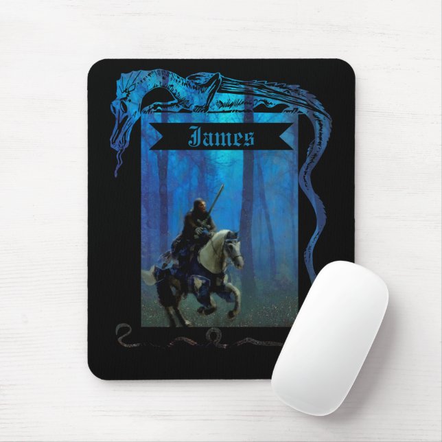 The Lone Knight: A Journey Through the Mist Mousepad (Mit Mouse)