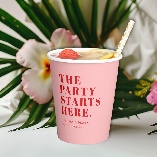 The Party Stars Here! Bold Font Wedding Pappbecher (The Party Stars Here! Bold Font Wedding Paper Cups)