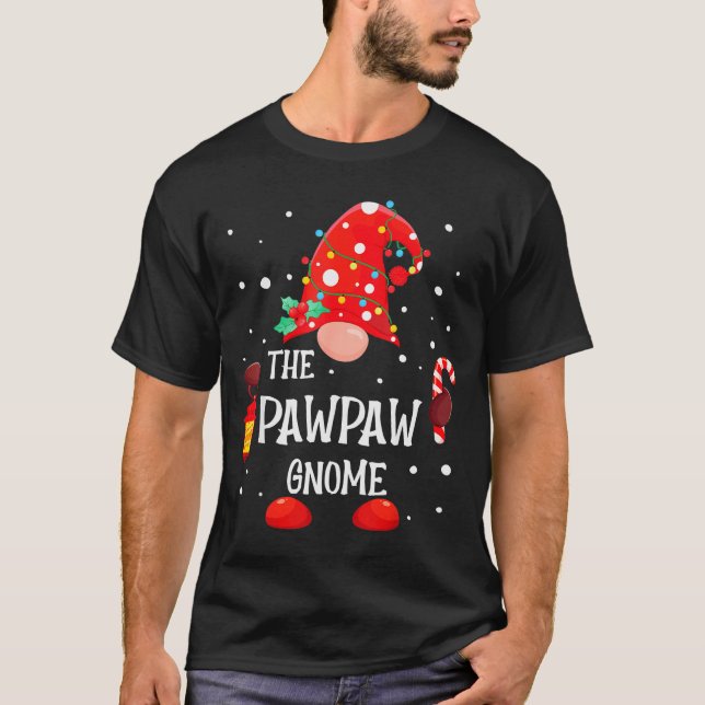 The Pawpaw Gnome Matching Family Christmas Gnome P T-Shirt (Vorderseite)