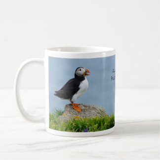 Thé pour la tasse de deux macareux