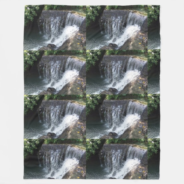 The River Falls Blanket Fleecedecke (Vorderseite)