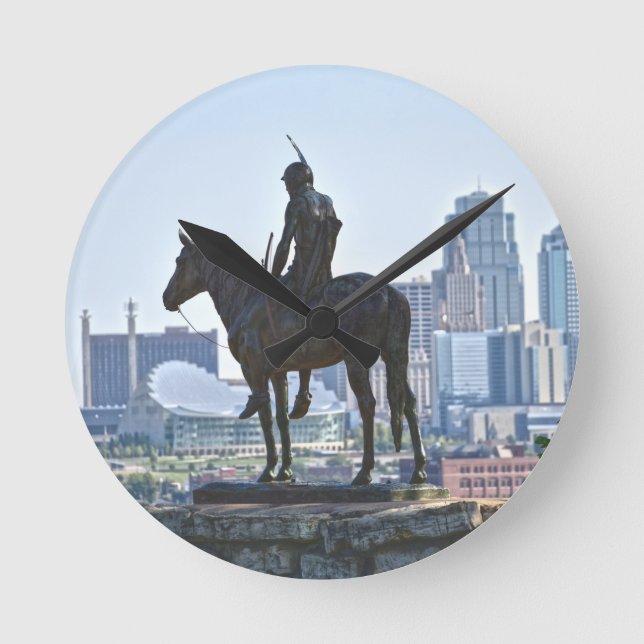 The Scout Statue, Kansas City Runde Wanduhr (Vorderseite)