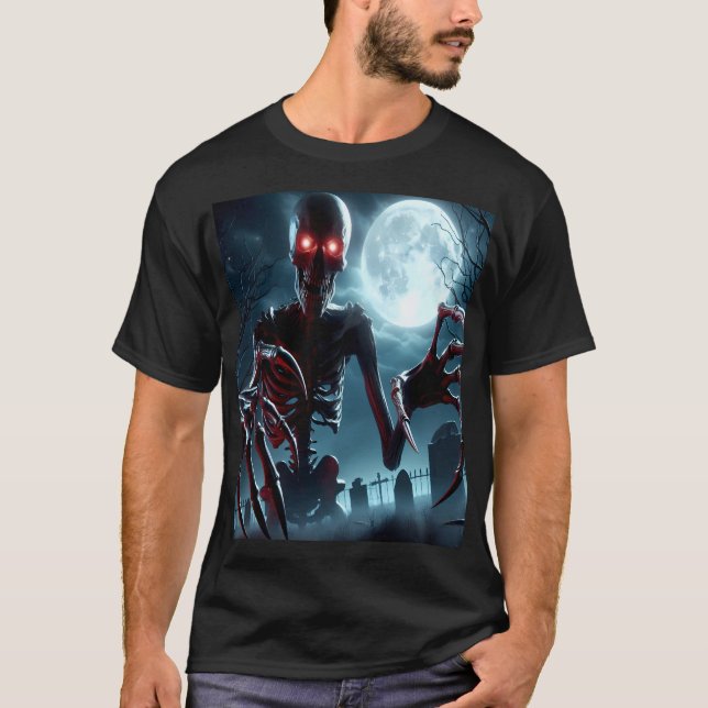 The Skeleton's Rise Under the Full Moon T-Shirt (Vorderseite)
