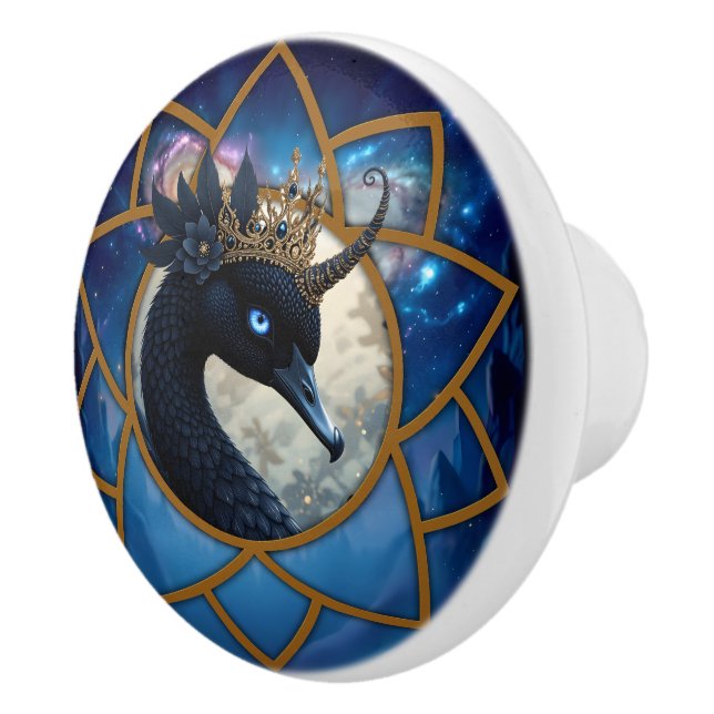 The Swan Who Guards the Moon.  Keramikknauf (Rechts)
