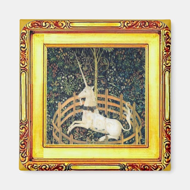 The Unicorn Tapestry Magnet (Devant)