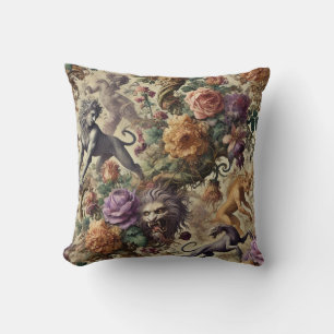 The Wild Lush – Gotischer Viktorianismus Kissen