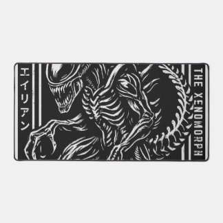 The Xenomorph Schreibtischunterlage