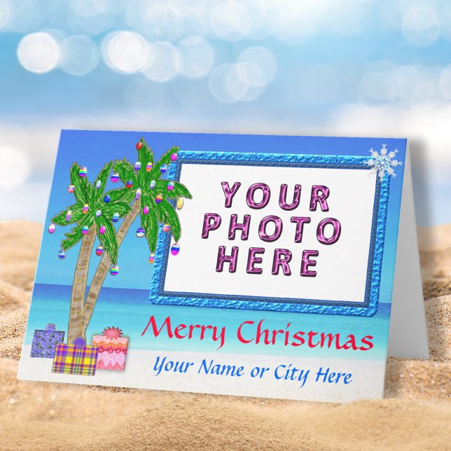 Thème tropical "Ajouter une carte de Noël photo" (Beach themed Christmas Cards, with Your Photo. Beach Christmas Cards. Palm Trees, Presents. )
