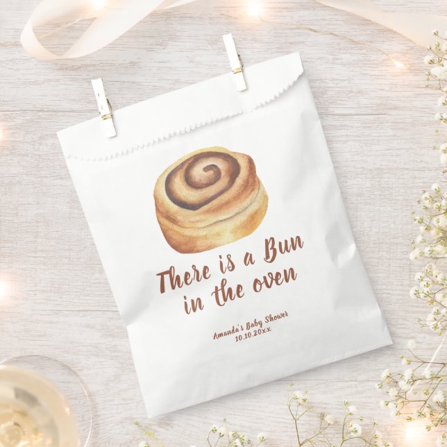 There is a Bun in the oven Baby Shower Geschenktütchen (Ausgeschnitten)