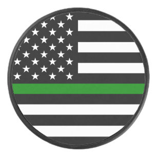 Thin Green Line Flag: Patriotische Veteranen des M Eishockey Puck