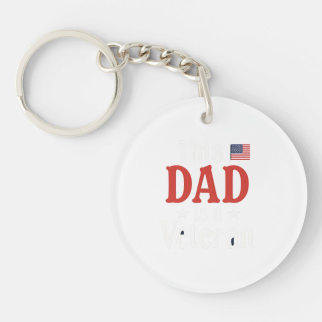 This Dad is a Veteran Keychain – Heartfelt Gift (Devant)