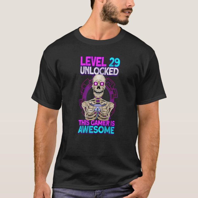this gamer is awesome  29th birthday gaming video  T-Shirt (Vorderseite)