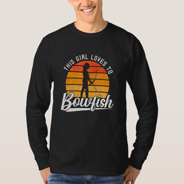 This Girl Loves Retro Fish Hunting Bow Fisherman B T-Shirt (Vorderseite)