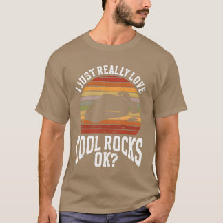 This Girl Stops For Rocks Geologist Rock Collector T-Shirt