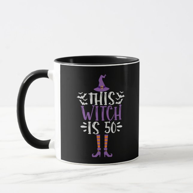 This Witch is 50th Funny Spooky Halloween Birthday Tasse (Links)