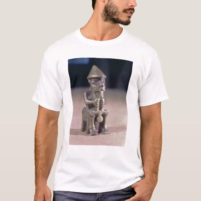 Thor mit einem Hammer, Statuette fand in Island T-Shirt (Vorderseite)