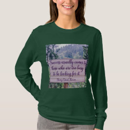 Thoreau Quote T - Shirt für Frauen erfolgreich