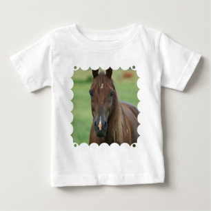 Thoroughbred-Rennen-Pferdekleinkind-T - Shirt