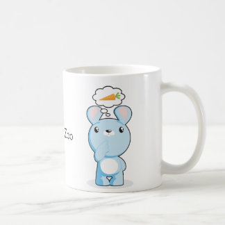 Thoughtul et tasse affamée de lapin