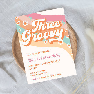 Three Groovy Retro Daisy 3. Geburtstags-Party Einladung