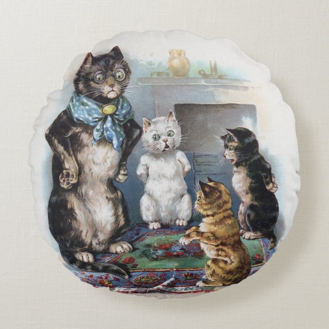 Three Little Kittens and Mother, Louis Wain Rundes Kissen (Vorderseite)
