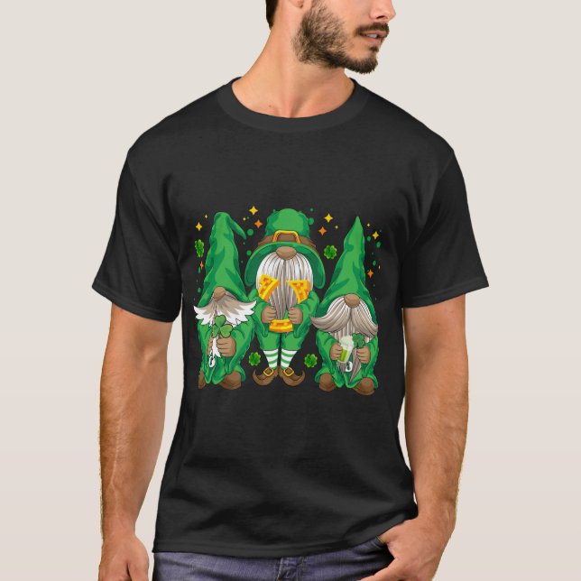 Three Lucky Gnome Kleeblatt Beer Drinks Saint Pat T-Shirt (Vorderseite)