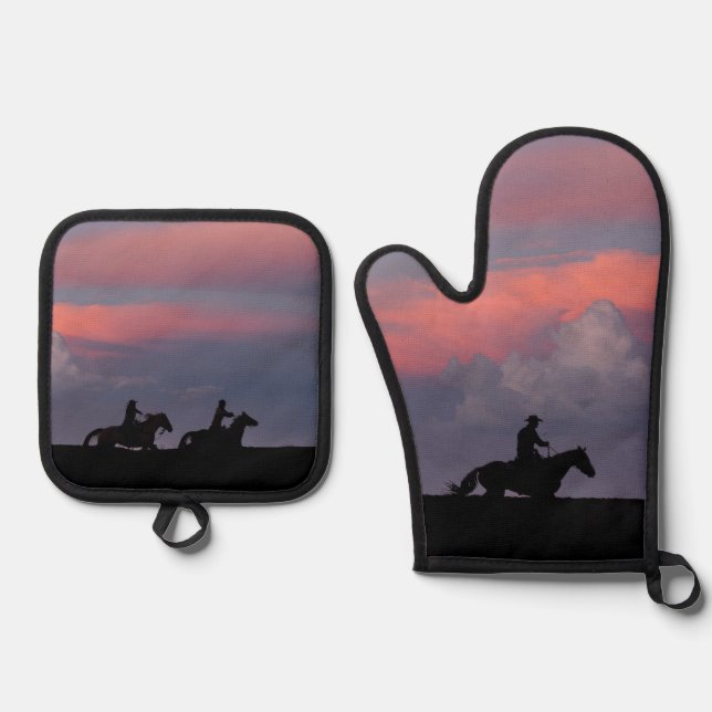 Three Riders, One Horizon Ofenhandschuh & Topflappen-Set (Vorderseite)